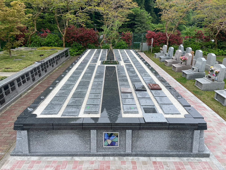 酒々井霊園「こもれび苑 第2期」について