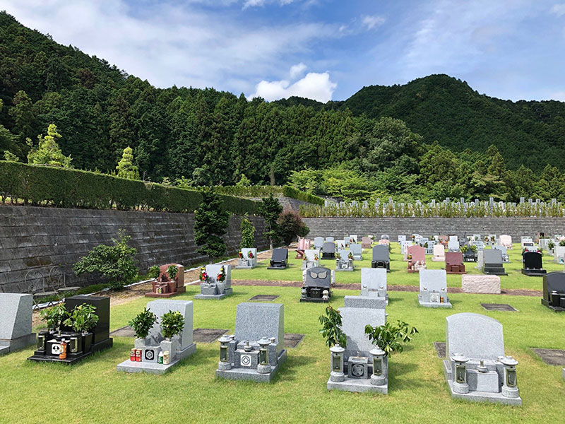 自然につつまれた「太平記」の里